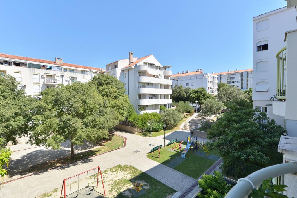 Cozy Beach Apartment Спліт Екстер'єр фото