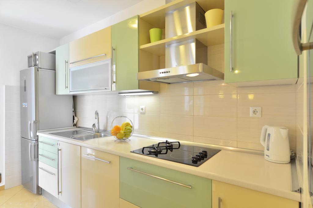 Cozy Beach Apartment Спліт Екстер'єр фото